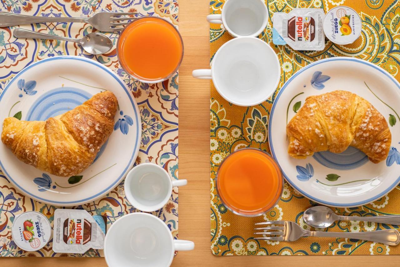 Le Cinque Stanze Palermo Room&Breakfast Exterior photo